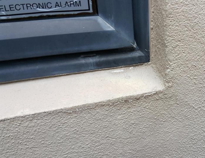 5. 2002 version new sill (2008) leaking.jpg